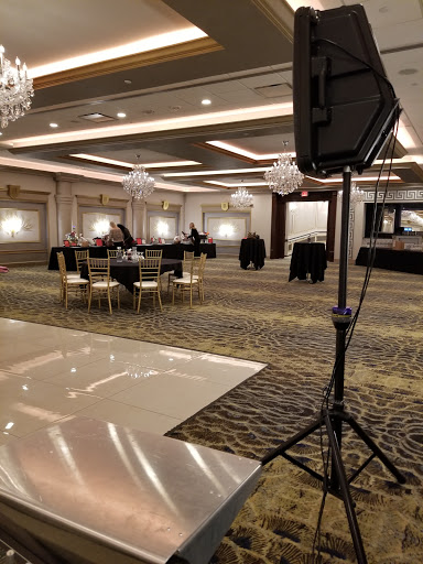 Banquet Hall «Bentley Banquet & Conference Center», reviews and photos, 646 Biddle Ave, Wyandotte, MI 48192, USA