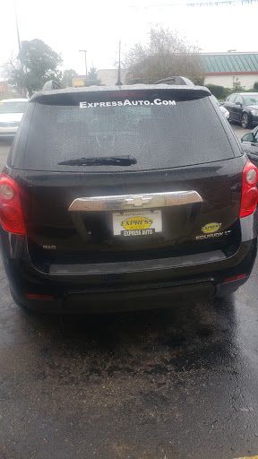 Car Dealer «Express Auto Of Benton Harbor», reviews and photos, 1620 Mall Dr, Benton Harbor, MI 49022, USA