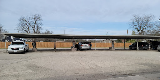 New Hot Soft Water Car Wash en Seguin