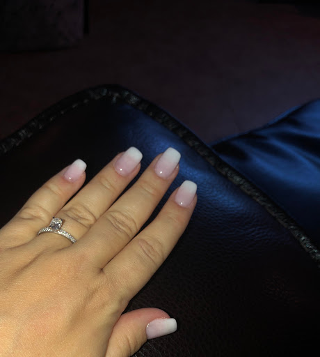 Nail Salon «Glow Nails & Spa», reviews and photos, 9108 Wiles Rd, Coral Springs, FL 33067, USA