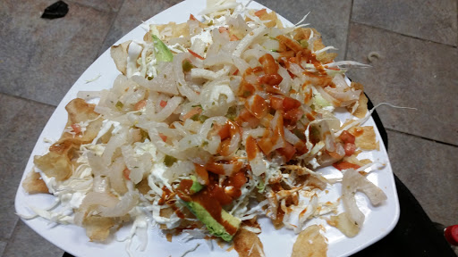 Ice Cream Shop «La Michoacana Ice Cream Shop», reviews and photos, 3032 S Cicero Ave, Cicero, IL 60804, USA