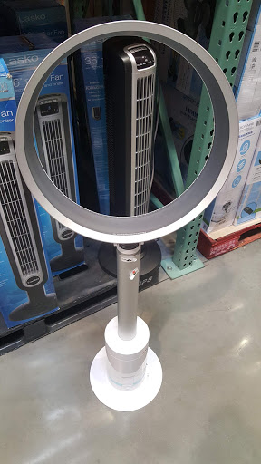 Warehouse store «Costco Wholesale», reviews and photos, 10088 Gulf Center Dr, Fort Myers, FL 33913, USA