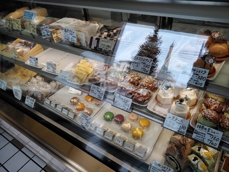 ブラン洋菓子店 青森県弘前市大字城東北 ケーキ屋 パン グルコミ