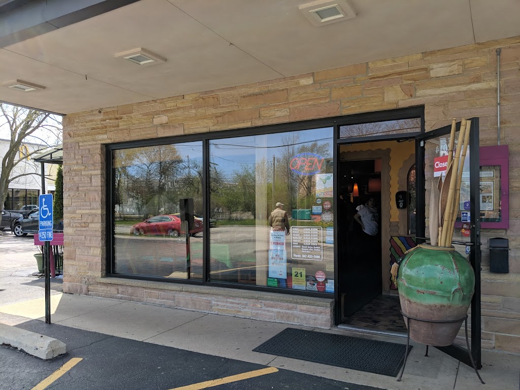 La Casa De Isaac & Moishe 60035