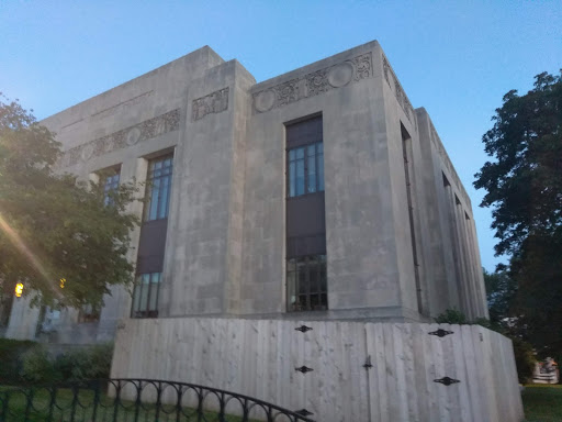 Food «Historic Downtown Liberty, Inc», reviews and photos, 111 N Water St, Liberty, MO 64068, USA