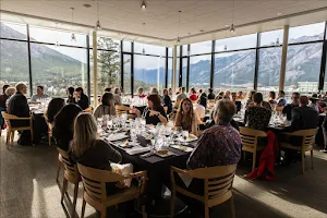 Vistas Dining Hall image