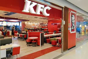KFC CENTRAL KHONKHEN image