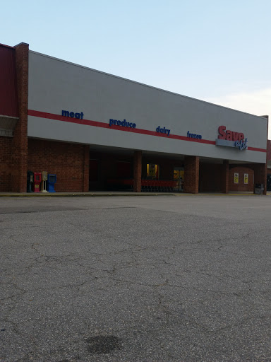 Save-A-Lot, 145 S Wesleyan Blvd, Rocky Mount, NC 27804, USA, 
