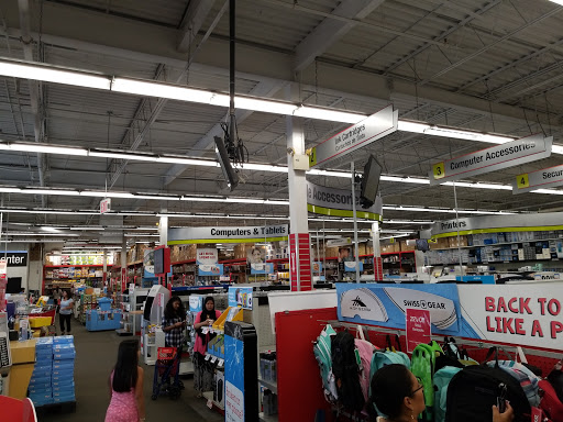 Office Supply Store «Staples», reviews and photos, 51-10 Broadway, Woodside, NY 11377, USA