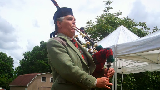 Highlandpiping-Bagpiper image 1