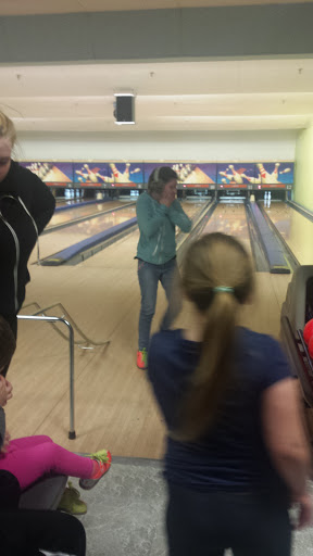 Bowling Alley «Vista Lanes Bowling Center», reviews and photos, 550 Oriskany Blvd, Yorkville, NY 13495, USA