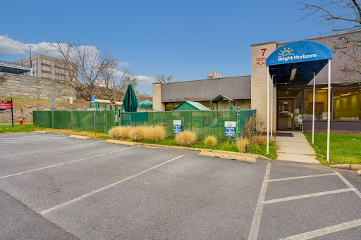 Preschool «Bright Horizons at South Westchester Executive Park», reviews and photos, 7 Odell Plaza, Yonkers, NY 10701, USA