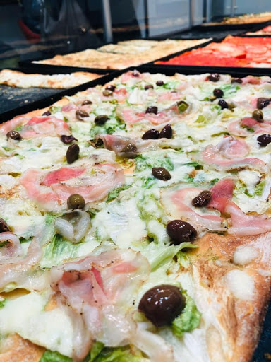 Pizza In in Osimo, Provincia di Ancona