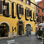 Photo n°5 de l'avis de Travelling.o fait le 30/04/2023 à 15:21 sur le  Piccolo Vicolo à Rome