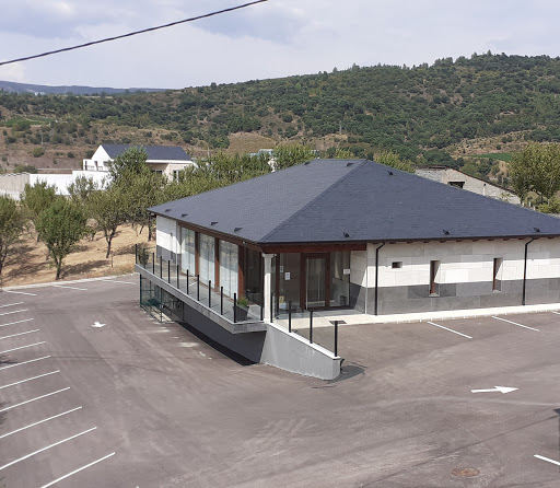 Funeraria Tanatorio La Cabrera en León