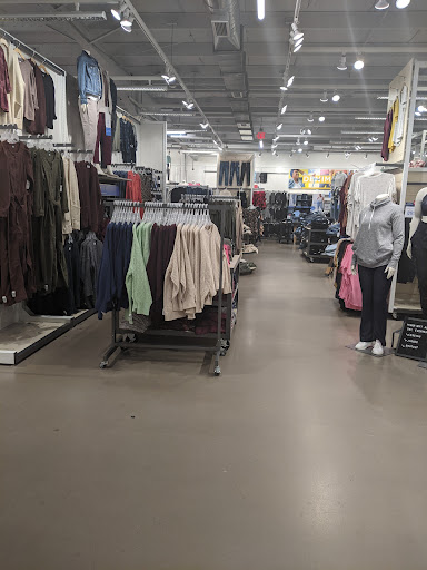 Outlet Mall «Tanger Outlet Lancaster», reviews and photos, 311 Stanley K. Tanger Blvd, Lancaster, PA 17602, USA