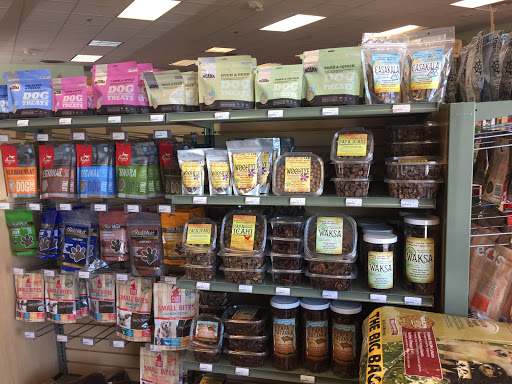 Pet Supply Store «Pet Oasis», reviews and photos, 72877 Dinah Shore Dr, Rancho Mirage, CA 92270, USA