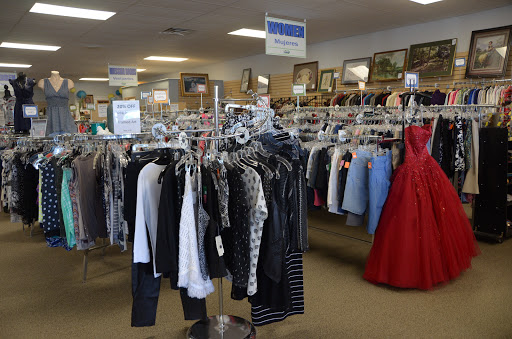 Thrift Store «Boomerangs Resale Store», reviews and photos, 1133 N Sherman Ave, Madison, WI 53704, USA