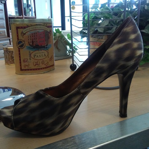 Thrift Store «Goodwill Industries of the Chesapeake, Inc.», reviews and photos, 7311 Ritchie Hwy, Glen Burnie, MD 21061, USA