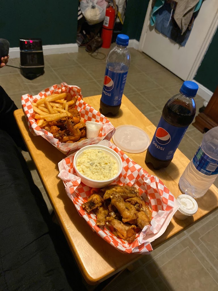 Trap Dog Wings & Burgers 30318