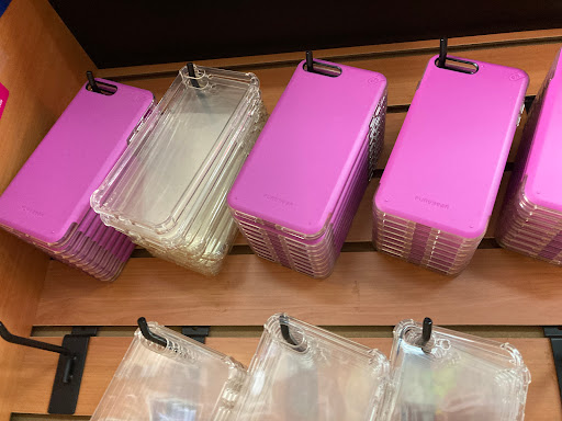 Computer Store «Fixoid - Computer, Cell Phone, iPad, iPhone, and Samsung Repair - VANCOUVER», reviews and photos, 6300 NE 117th Ave #1, Vancouver, WA 98662, USA