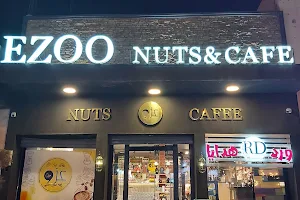 Ezoo NUTS & Cafee image