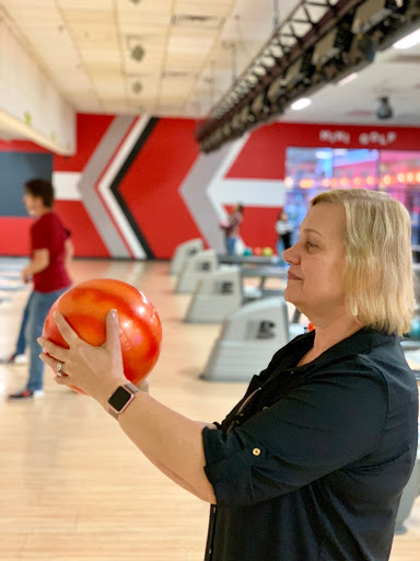 Bowling Alley «Brunswick Zone Woodridge», reviews and photos, 1555 75th St, Woodridge, IL 60517, USA