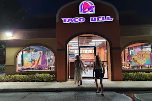 Taco Bell image