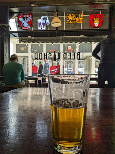 Beer Store «BEER SHOP», reviews and photos, 1026 North Blvd, Oak Park, IL 60302, USA