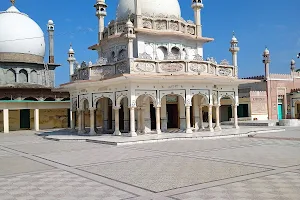 Darbar Hazrat Pir Syed Jamat Ali Shah Lasaniدربار حضرت پیر سید جماعت علی شاہ لاثانی image