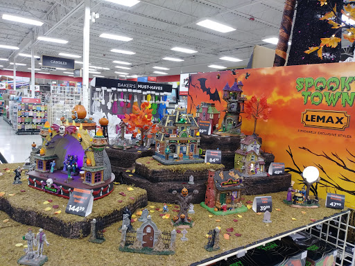 Craft Store «Michaels», reviews and photos, 501 N Orlando Ave #135, Winter Park, FL 32789, USA