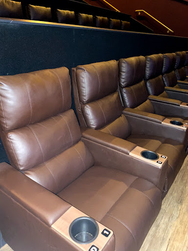 Movie Theater «Malco Rogers Towne Cinema», reviews and photos, 621 N 46th St, Rogers, AR 72756, USA