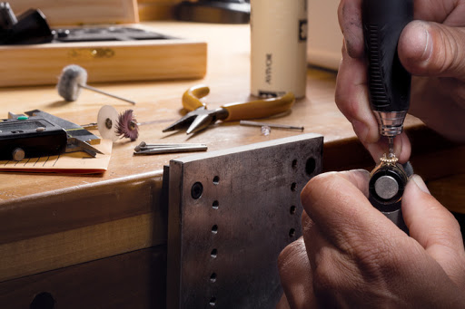 Jewelry Designer «Fort Thomas Jewelers», reviews and photos, 2780 Alexandria Way, Highland Heights, KY 41076, USA