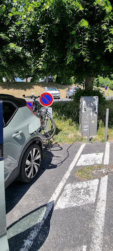 Borne de recharge de véhicules électriques Alterbase Sorégies Charging Station La Roche-Posay