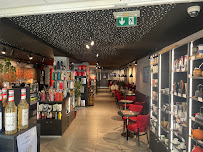 Atmosphère du Café ETIENNE Coffee & Shop Vannes - n°8