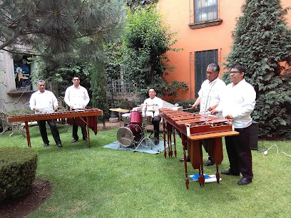 Marimba Orquesta 'Hermanos Cruz'
