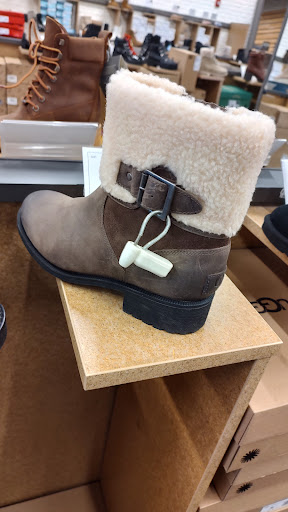 Shoe Store «DSW Designer Shoe Warehouse», reviews and photos, 11020 Parkside Dr, Knoxville, TN 37934, USA