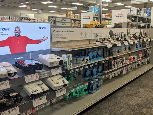 Office Supply Store «Staples», reviews and photos, 252 Daniel Webster Hwy, Nashua, NH 03060, USA