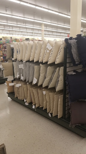 Craft Store «Hobby Lobby», reviews and photos, 120 U.S. 9, Englishtown, NJ 07726, USA