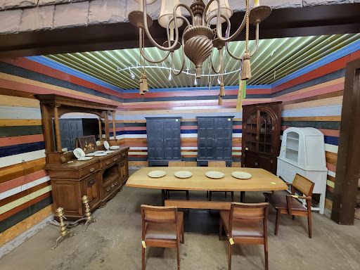 Building Materials Store «Second Chance Inc.», reviews and photos, 1700 Ridgely St, Baltimore, MD 21230, USA