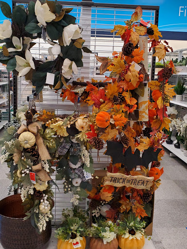 Clothing Store «Ross Dress for Less», reviews and photos, 1030 N Rengstorff Ave, Mountain View, CA 94043, USA