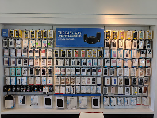 Cell Phone Store «AT&T», reviews and photos, 589 S Hover Rd #200, Longmont, CO 80501, USA