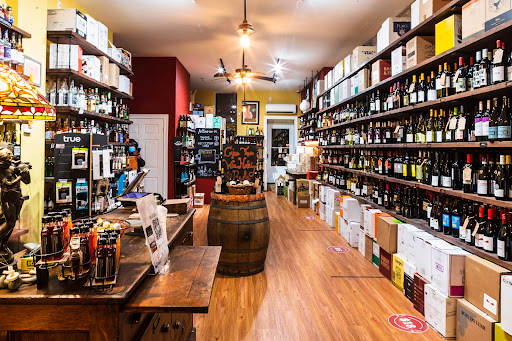 Wine Store «Bottoms Up Wine & Spirits», reviews and photos, 731 Franklin Ave, Brooklyn, NY 11238, USA