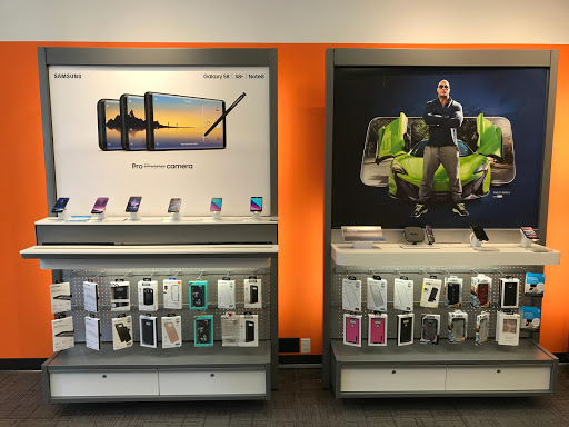 Cell Phone Store «AT&T Authorized Retailer», reviews and photos, 210 E Trade St Suite C244, Charlotte, NC 28202, USA