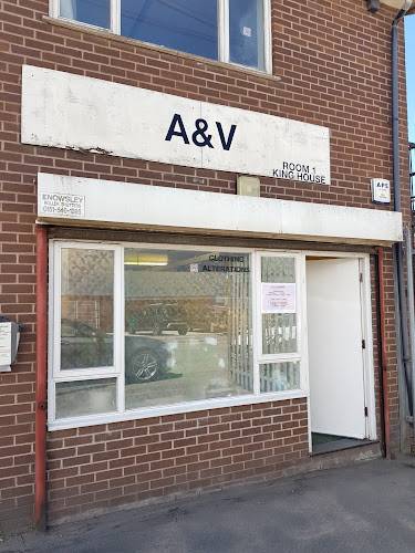 Reviews of A&V Fashions in Liverpool - Tailor