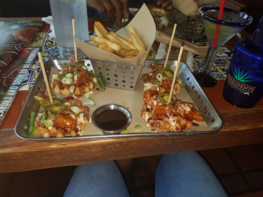 Shopping Mall «Bala Cynwyd Shopping Center», reviews and photos, 59 E City Ave, Bala Cynwyd, PA 19004, USA