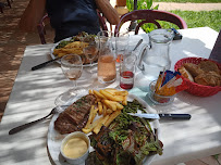 Plats et boissons du Restaurant français Restaurant du Port d'Enveaux à Saint-Vincent-de-Cosse - n°2