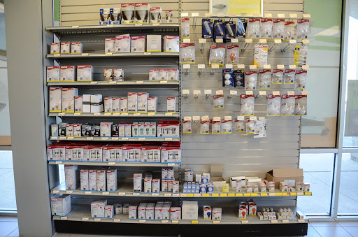 Car Battery Store «Batteries Plus Bulbs», reviews and photos, 1492 S Randall Rd, Geneva, IL 60134, USA