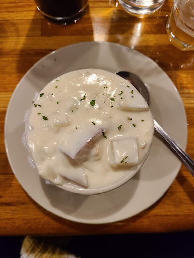 Brewery «The Run of the Mill Public House and Brewery», reviews and photos, 100 Main St, Saco, ME 04072, USA