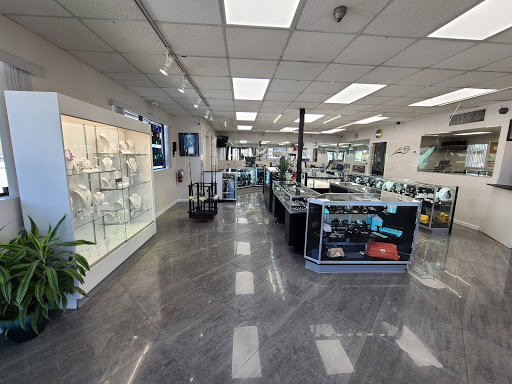 Pawn Shop «Prestige Pawn & Jewelry - Gold & Silver Dealer», reviews and photos, 360 W Indiantown Rd, Jupiter, FL 33458, USA